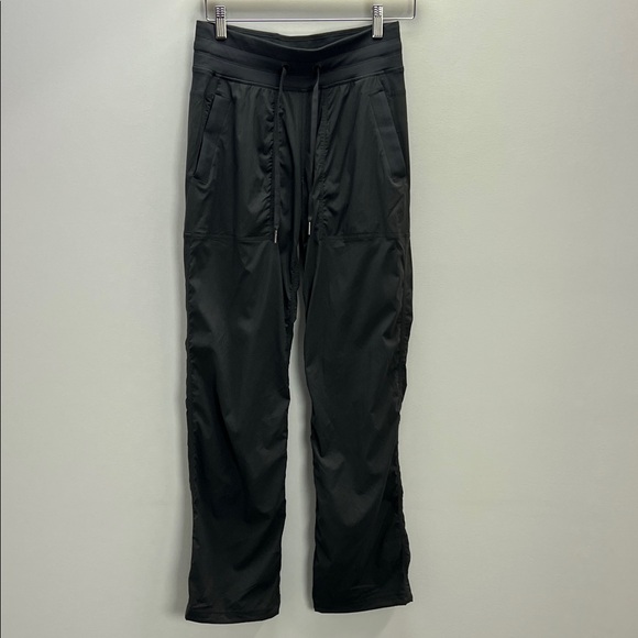 lululemon athletica Pants - Lululemon Dance Studio Mid Rise Pant Gray Stripe Womens Size 4 Like New